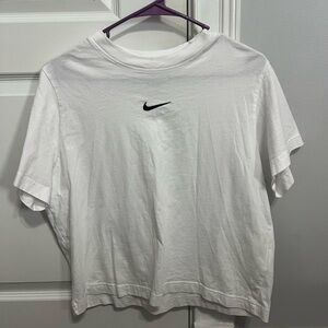 Nike Crop Top